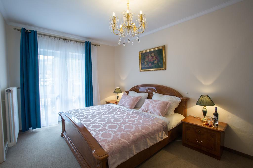 Golden Gapa Large Family Apartment 7 Гарміш-Партенкірхен Номер фото